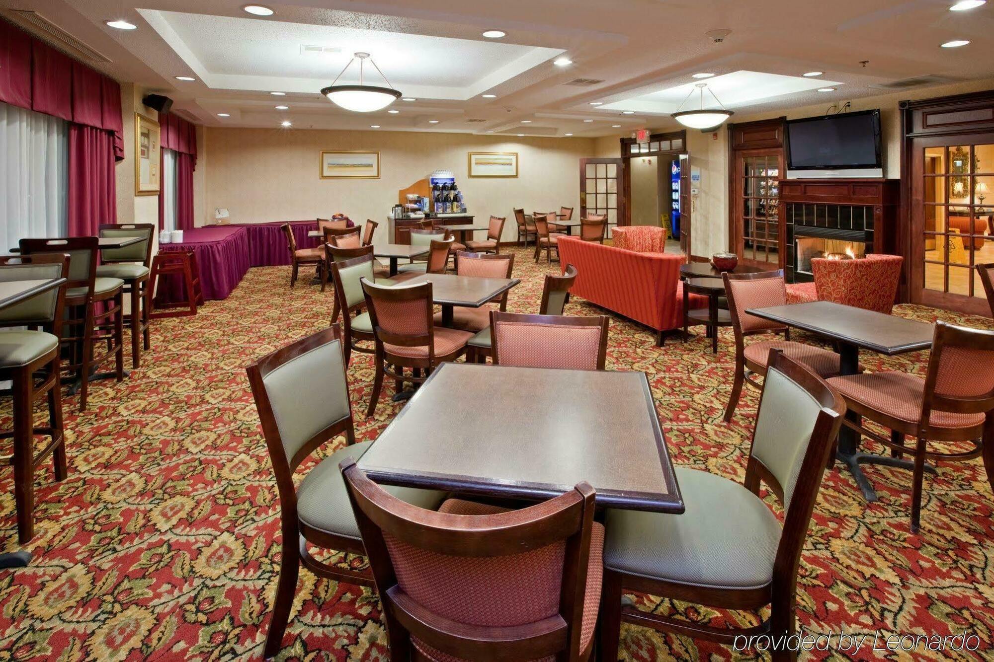 Holiday Inn Express Hotel & Suites Ashland By Ihg Ngoại thất bức ảnh