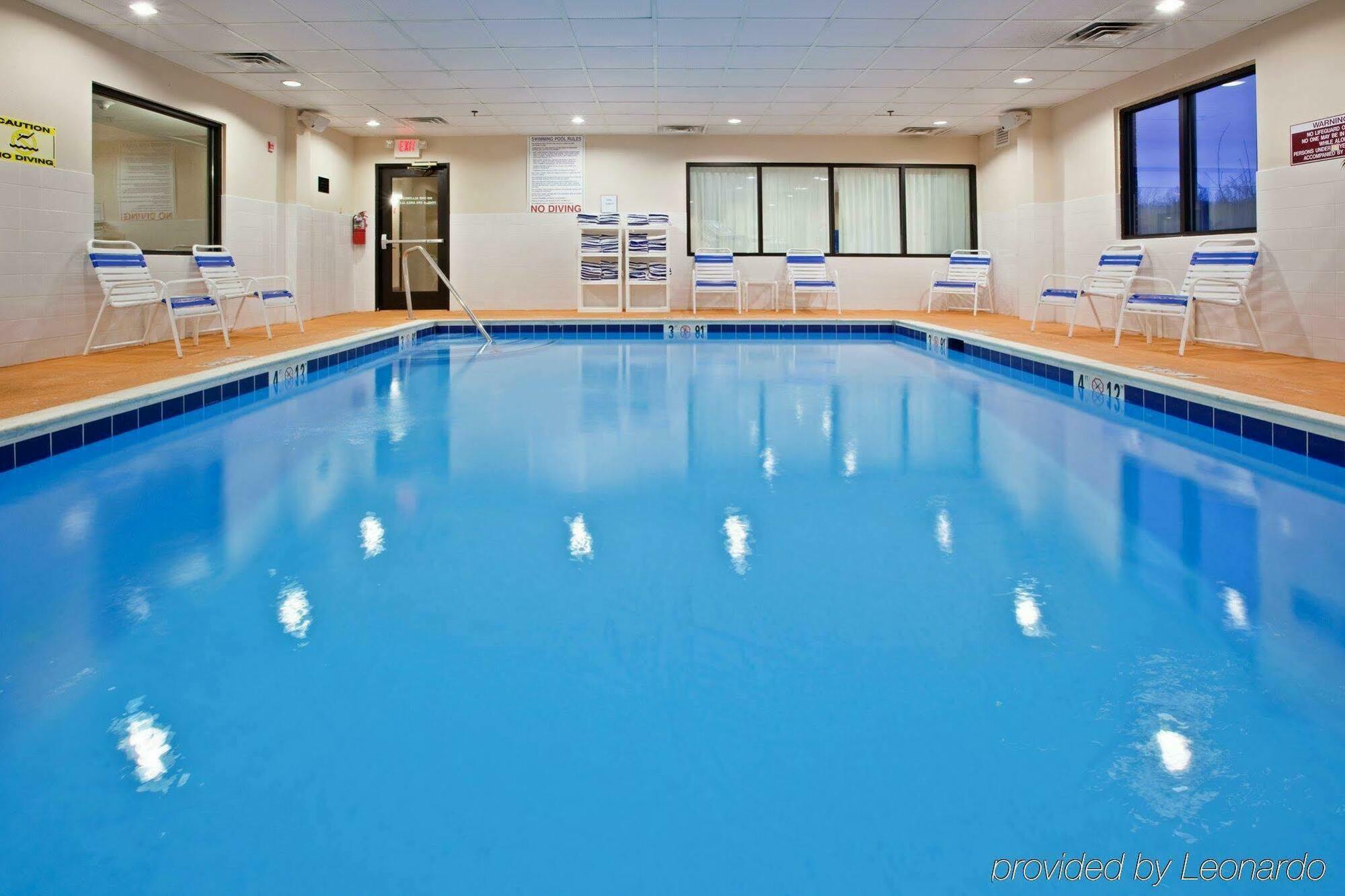 Holiday Inn Express Hotel & Suites Ashland By Ihg Tiện nghi bức ảnh